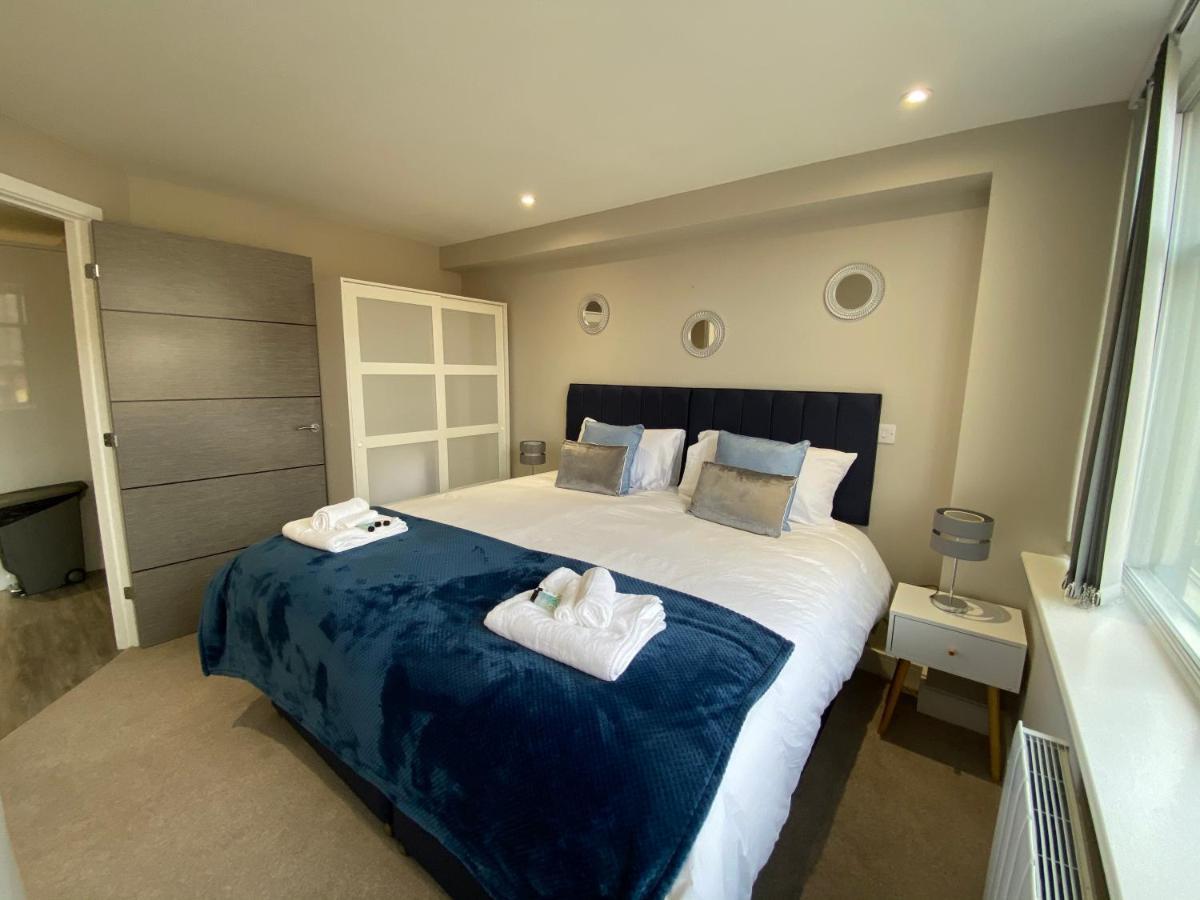 Marie'S Serviced Apartment 1 Bed Citystay, Parking Bedford Esterno foto