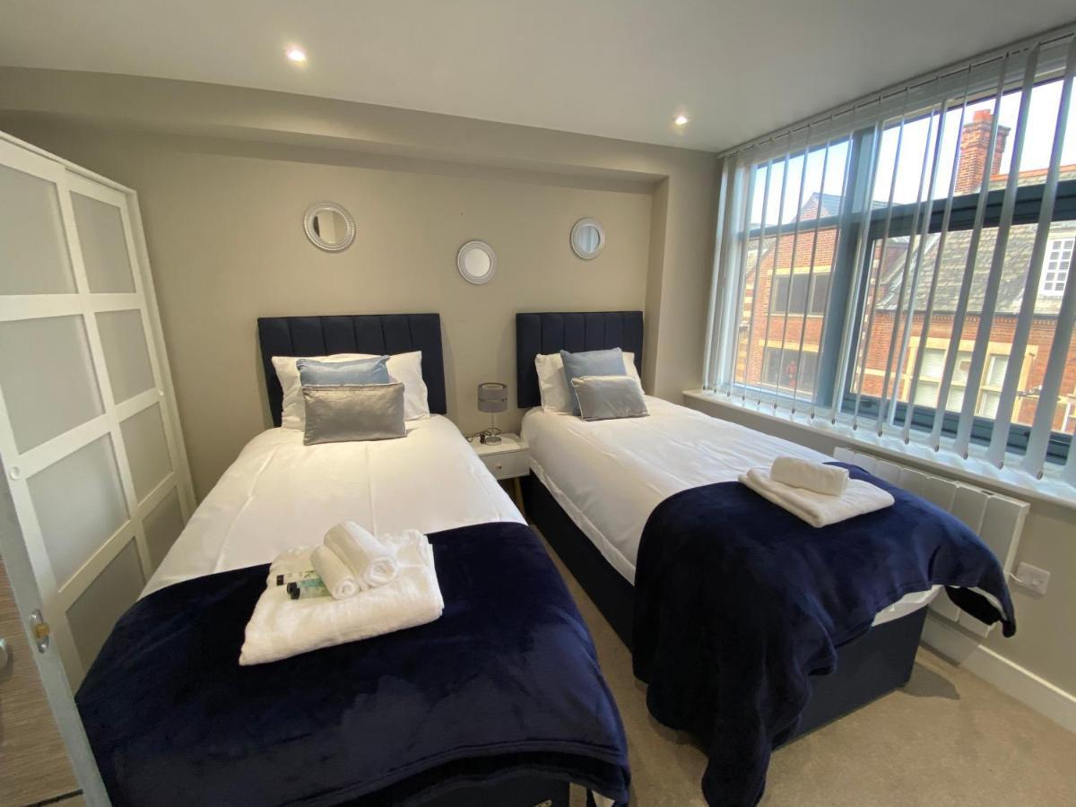 Marie'S Serviced Apartment 1 Bed Citystay, Parking Bedford Esterno foto